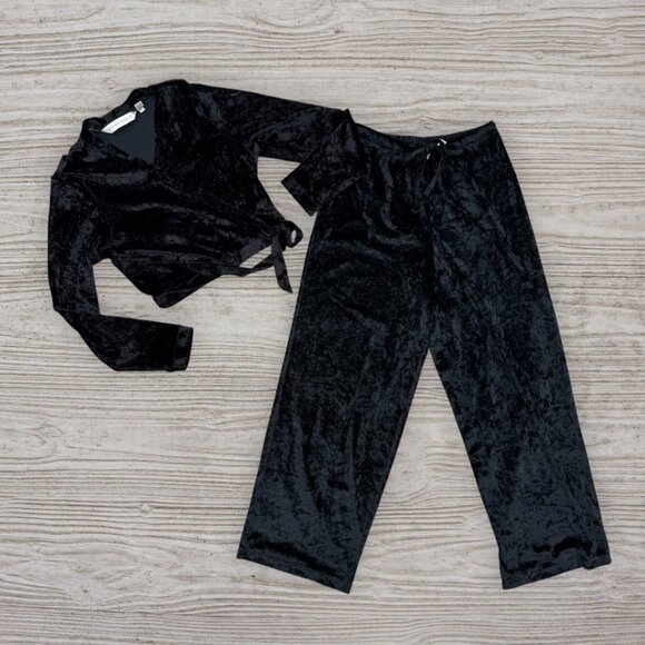 Victorias Secret Vintage 90s Y2K Black Velvet Crossover 2PC Top Pants Lounge Set - Picture 1 of 7
